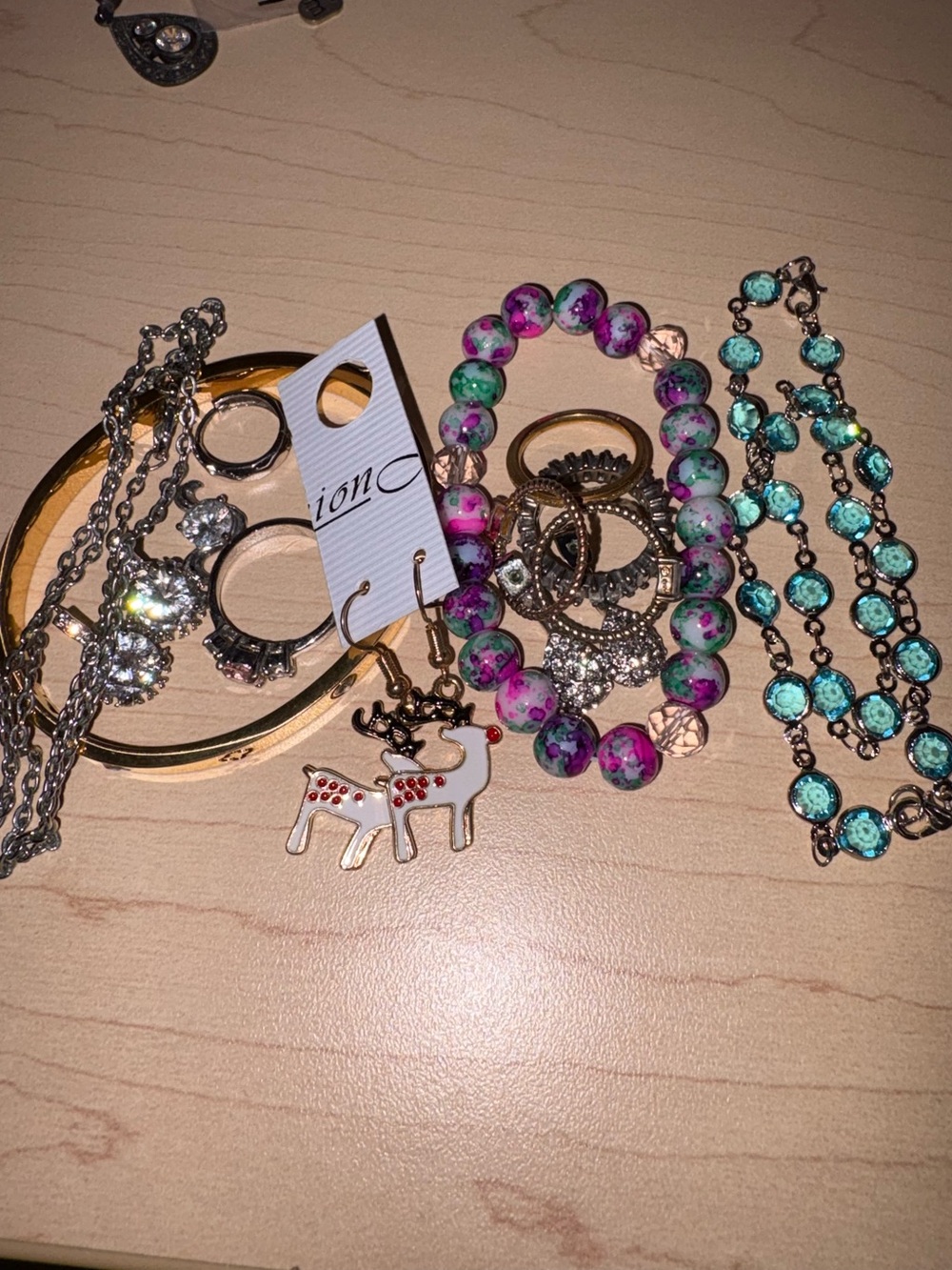 Jewelry bundle - Picture 2 of 2
